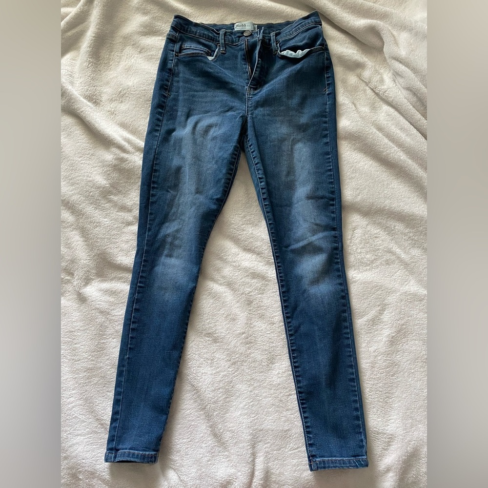 Blue jeans; no holes